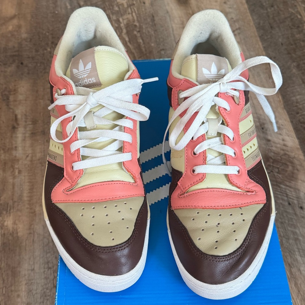 Adidas “Rivalry” “Human Made” Sneakers - Picture 2 of 6